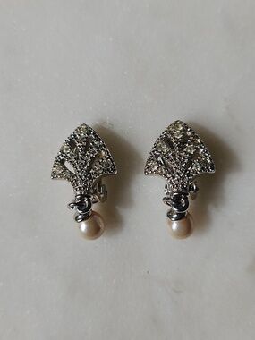 DIOR: Rare Galliano Era Art Deco Crystal And Pearl Earrings